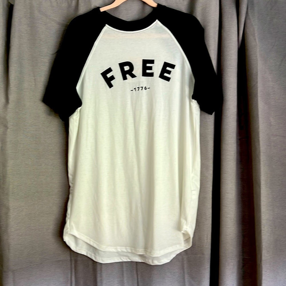 BNWT LulaRoe size L tunic length t shirt